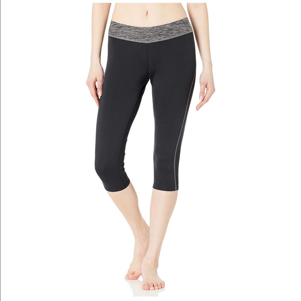 NWOT Speedo Women’s Swim Capris Small